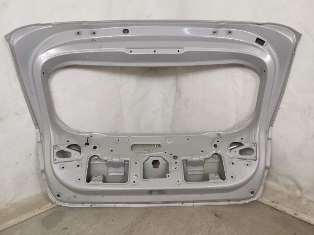 bontott HYUNDAI i20 III Csomagtérajtó (Üres lemez)