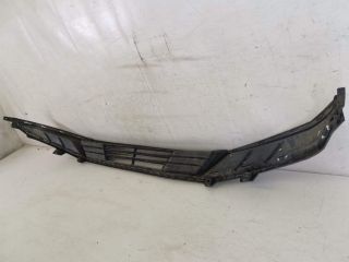 bontott HYUNDAI i20 III Első Lökhárító Alsó Középső Díszrács