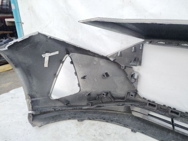 bontott HYUNDAI i20 III Első Lökhárító (Üresen)