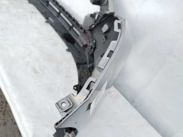 bontott HYUNDAI i20 III Első Lökhárító (Üresen)