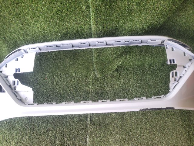 bontott HYUNDAI i20 III Első Lökhárító (Üresen)