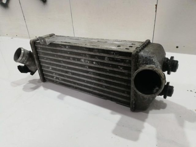 bontott HYUNDAI i20 Intercooler