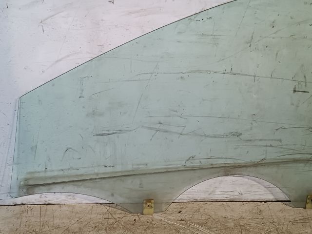 bontott HYUNDAI i20 Jobb első Ablak