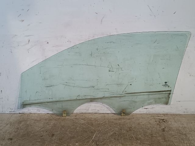 bontott HYUNDAI i20 Jobb első Ablak