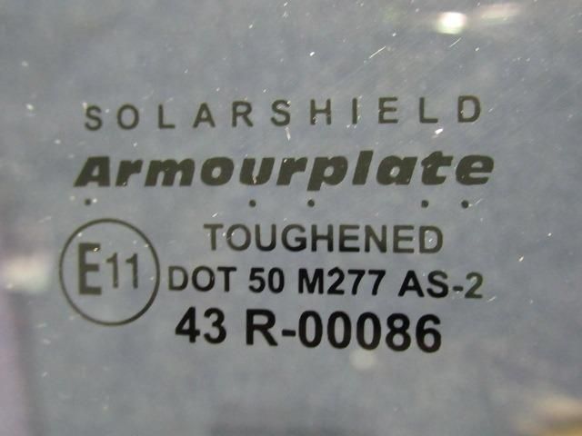 bontott HYUNDAI i20 Jobb első Ablak