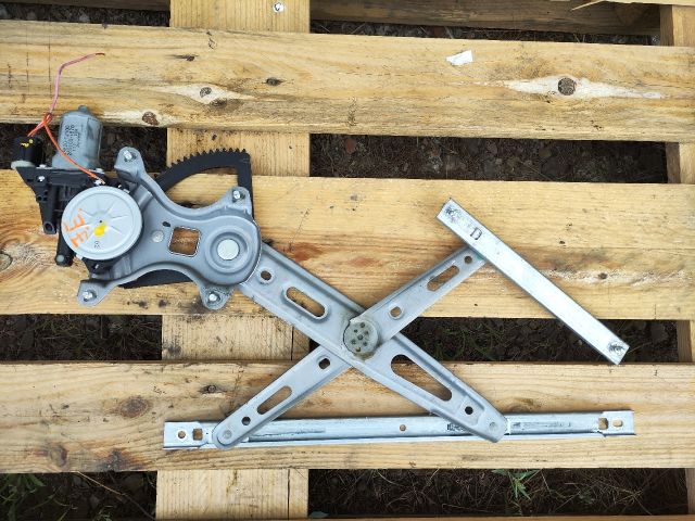 bontott HYUNDAI i20 Jobb első Ablakemelő Szerkezet (Elektromos)