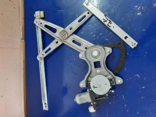 bontott HYUNDAI i20 Jobb első Ablakemelő Szerkezet (Elektromos)