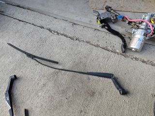 bontott HYUNDAI i20 Jobb első Ablaktörlő Kar