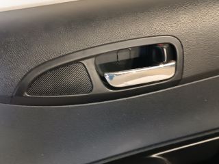 bontott HYUNDAI i20 Jobb első Ajtó Kárpit