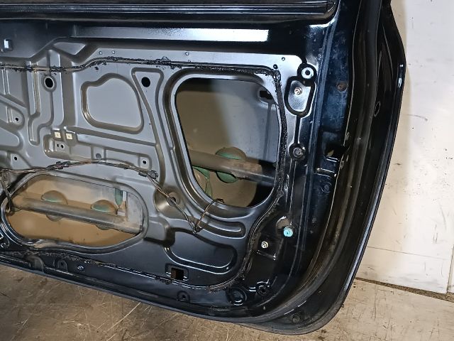 bontott HYUNDAI i20 Jobb első Ajtó (Üres lemez)