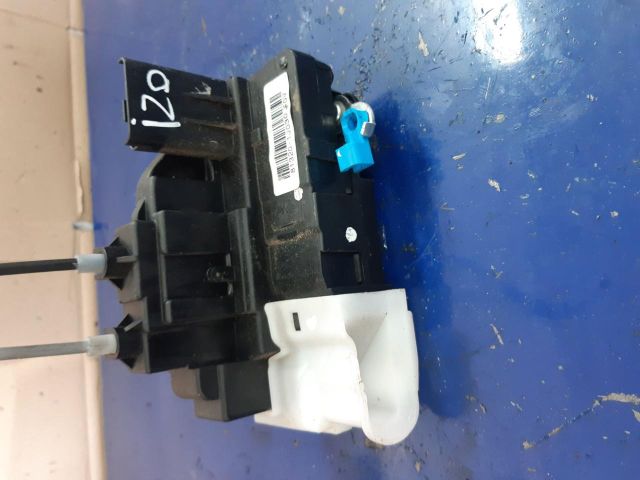 bontott HYUNDAI i20 Jobb első Ajtózár