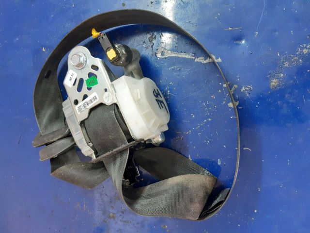 bontott HYUNDAI i20 Jobb első Biztonsági Öv