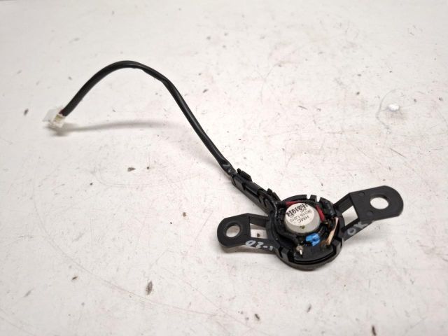 bontott HYUNDAI i20 Jobb első Hangszóró