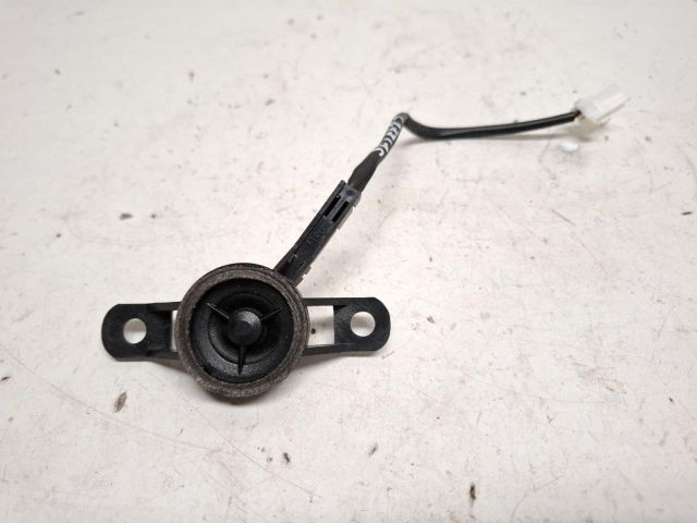 bontott HYUNDAI i20 Jobb első Hangszóró