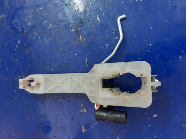 bontott HYUNDAI i20 Jobb első Kilincs Burkolat