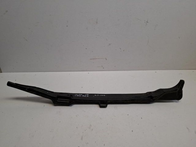 bontott HYUNDAI i20 Jobb első Sárvédő Zajszigetelés