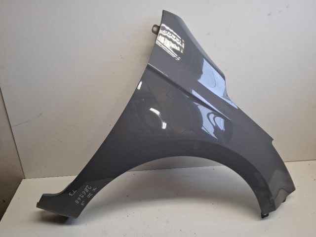 bontott HYUNDAI i20 Jobb első Sárvédő