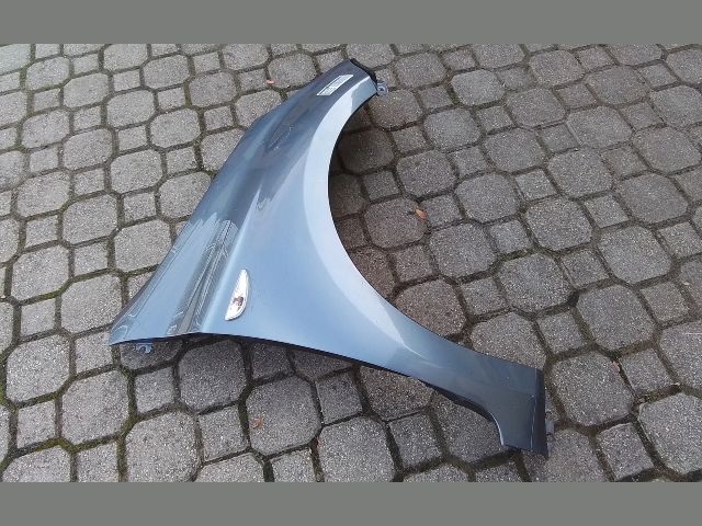 bontott HYUNDAI i20 Jobb első Sárvédő