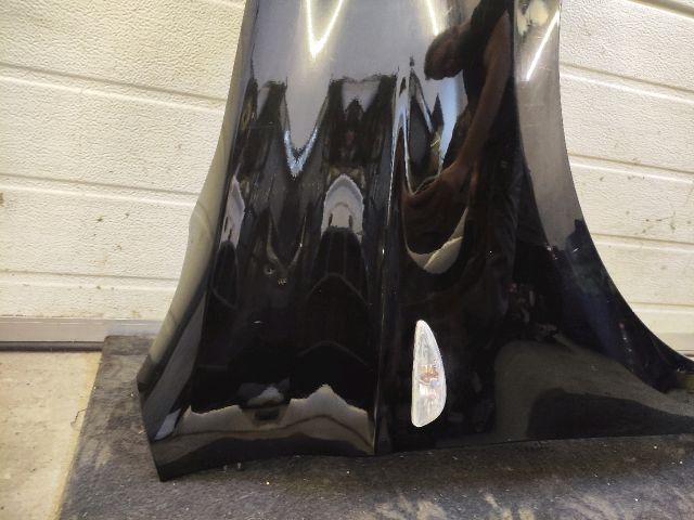 bontott HYUNDAI i20 Jobb első Sárvédő