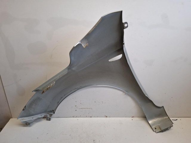 bontott HYUNDAI i20 Jobb első Sárvédő