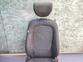 bontott HYUNDAI i20 Jobb első Ülés