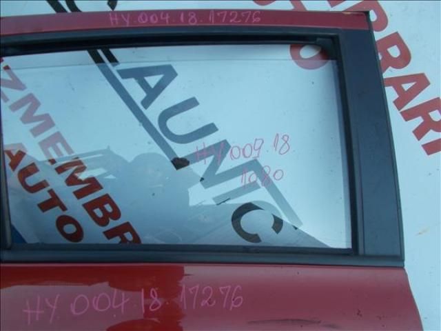 bontott HYUNDAI i20 Jobb hátsó Ablak