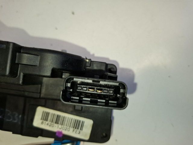 bontott HYUNDAI i20 Jobb hátsó Ajtózár