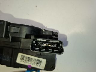 bontott HYUNDAI i20 Jobb hátsó Ajtózár