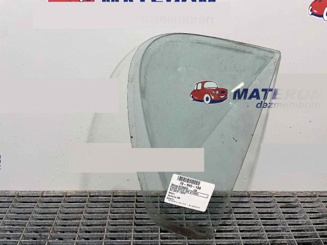 bontott HYUNDAI i20 Jobb hátsó Fixüveg (Ajtóban)