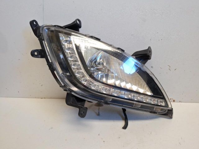 bontott HYUNDAI i20 Jobb Ködfényszóró