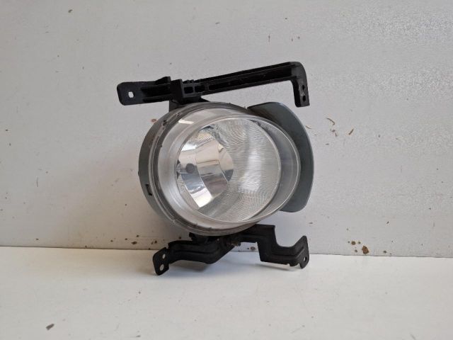 bontott HYUNDAI i20 Jobb Ködfényszóró