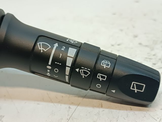 bontott HYUNDAI i20 Jobb Kormánykapcsoló Ablaktörlő