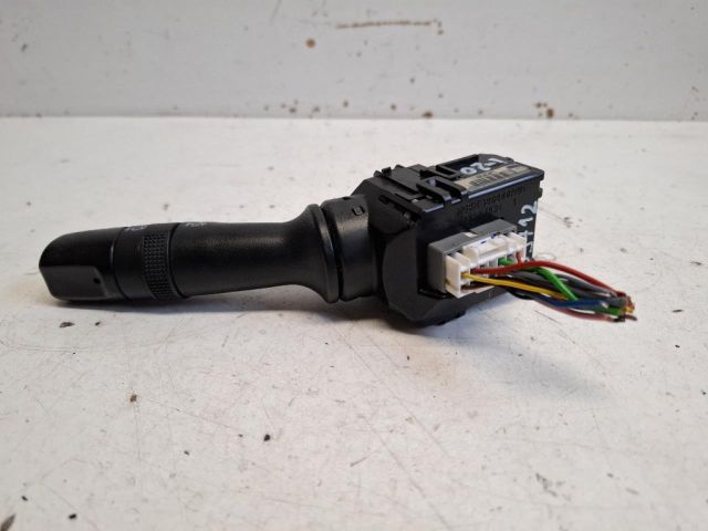 bontott HYUNDAI i20 Jobb Kormánykapcsoló Ablaktörlő