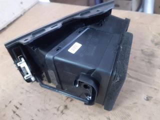 bontott HYUNDAI i20 Jobb Szellőző