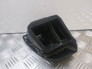 bontott HYUNDAI i20 Jobb Szellőző