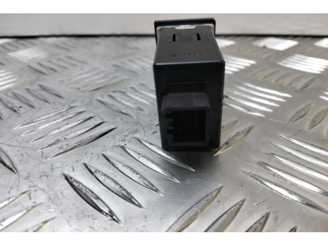 bontott HYUNDAI i20 Kapcsoló (Magában)