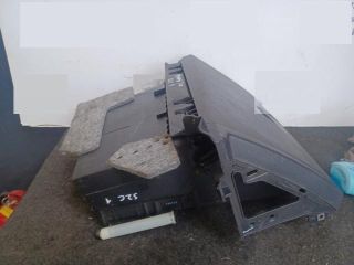 bontott HYUNDAI i20 Kesztyűtartó