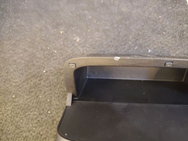 bontott HYUNDAI i20 Kesztyűtartó