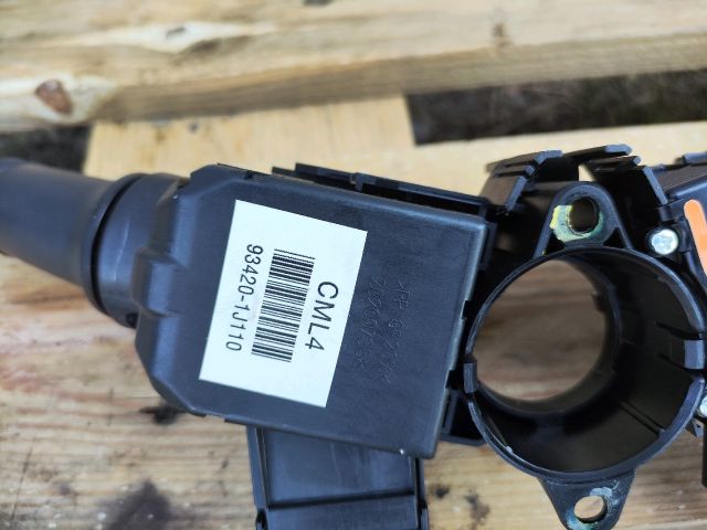 bontott HYUNDAI i20 Komplett Kormánykapcsoló (Bajuszkapcsoló)