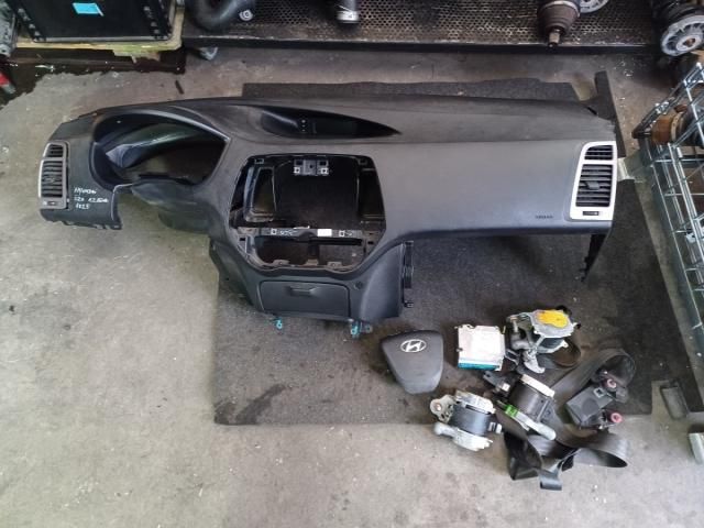 bontott HYUNDAI i20 Komplett Légzsák Szett