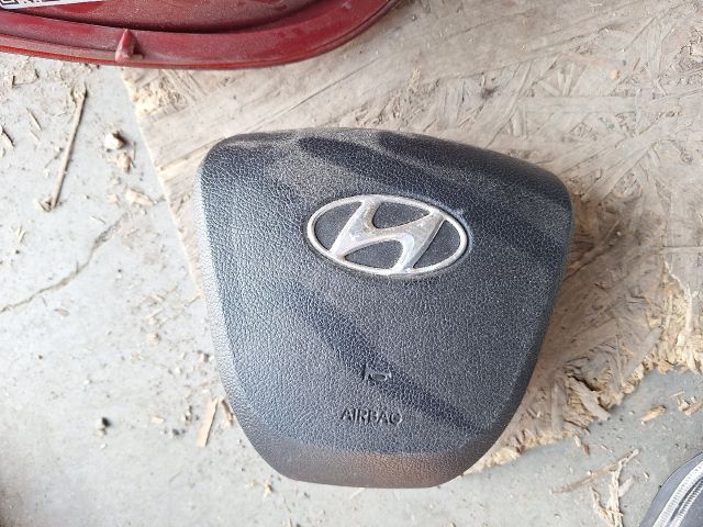 bontott HYUNDAI i20 Kormánylégzsák