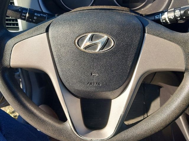 bontott HYUNDAI i20 Kormánylégzsák