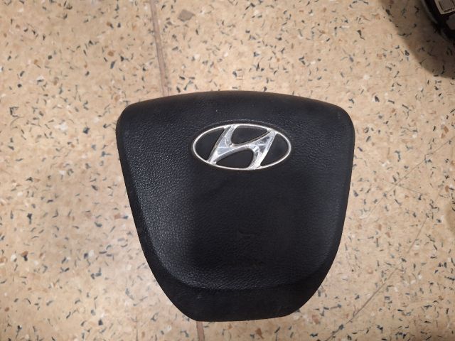 bontott HYUNDAI i20 Kormánylégzsák