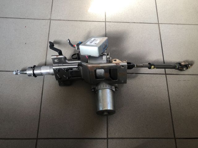 bontott HYUNDAI i20 Kormányszervó Motor (Elektromos)