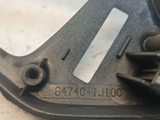 bontott HYUNDAI i20 Középkonzol Keret