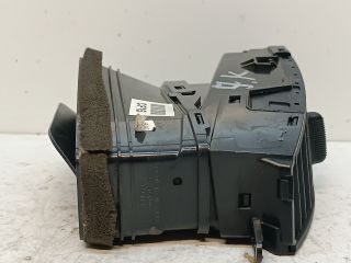 bontott HYUNDAI i20 Középső Jobb Szellőző