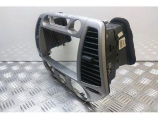 bontott HYUNDAI i20 Középső Szellőző