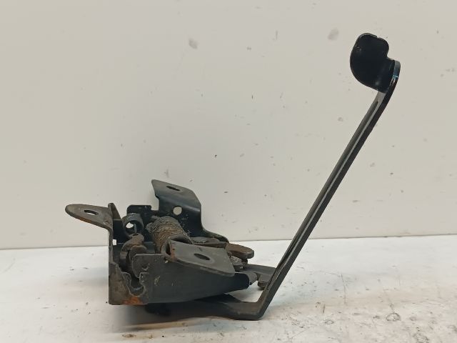 bontott HYUNDAI i20 Motorháztető Zárszerkezet