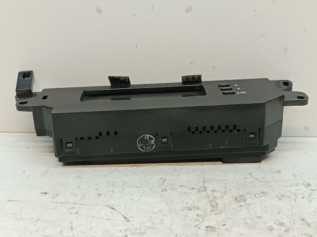 bontott HYUNDAI i20 Multifunkciós Kijelző