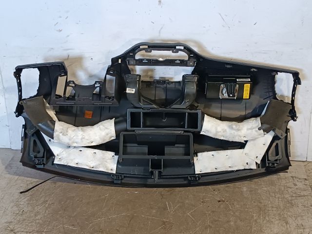 bontott HYUNDAI i20 Műszerfal Héj